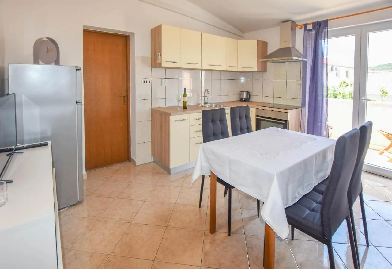 Apartments Anchor Pasman